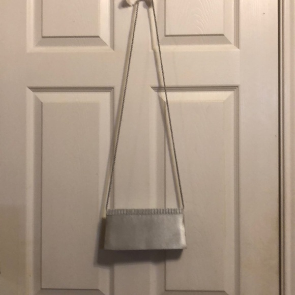 Handbag - Picture 3 of 5